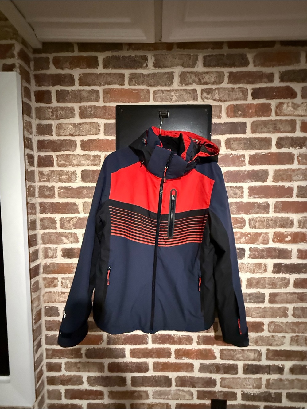 Icepeak Men's Red and Navy Insulated Ski Jacket